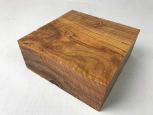 Wild African Olivewood 6" x 6" x 2" - part seasoned
