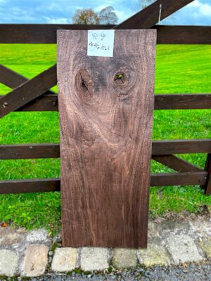 WALNUT